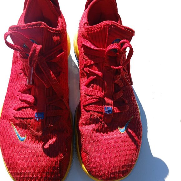 Nike Men's LeBron 16 Low SuperBron Size 8 Red Basketball Shoes Sneakers - Picture 8 of 16